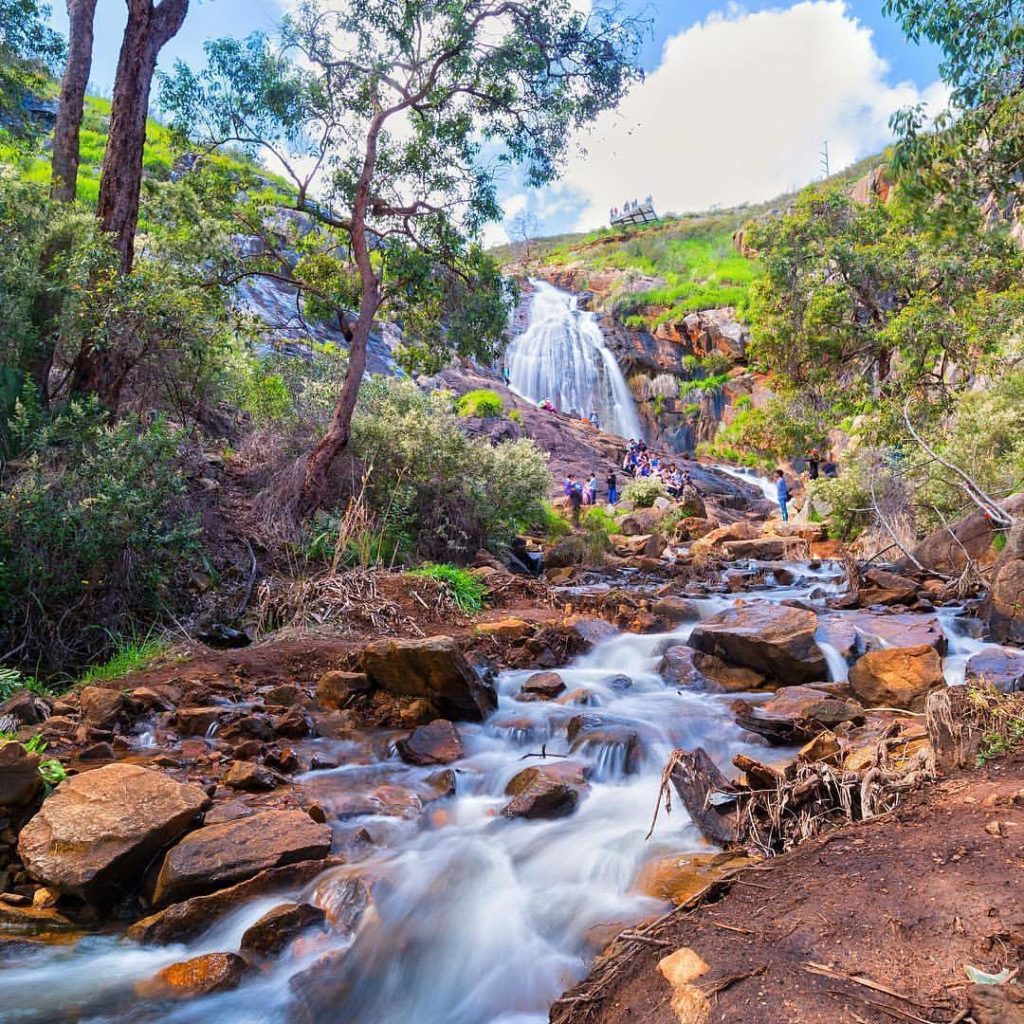 Lesmurdie Falls